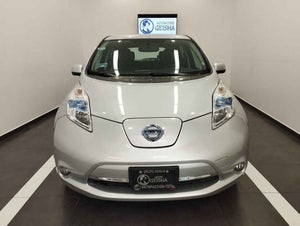 2015 Nissan LEAF 5p Electrico 24 kwh/90 kw