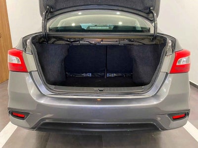 2018 Nissan Sentra 4p Advance L4/1.8 Aut