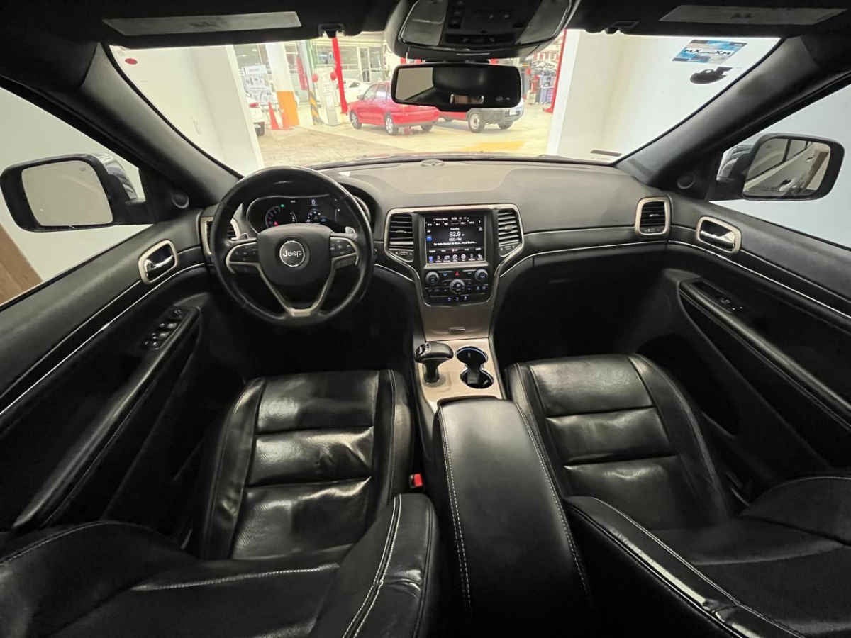 2015 Jeep Grand Cherokee 5p Limited Lujo 4x2 V6/3.6 Aut