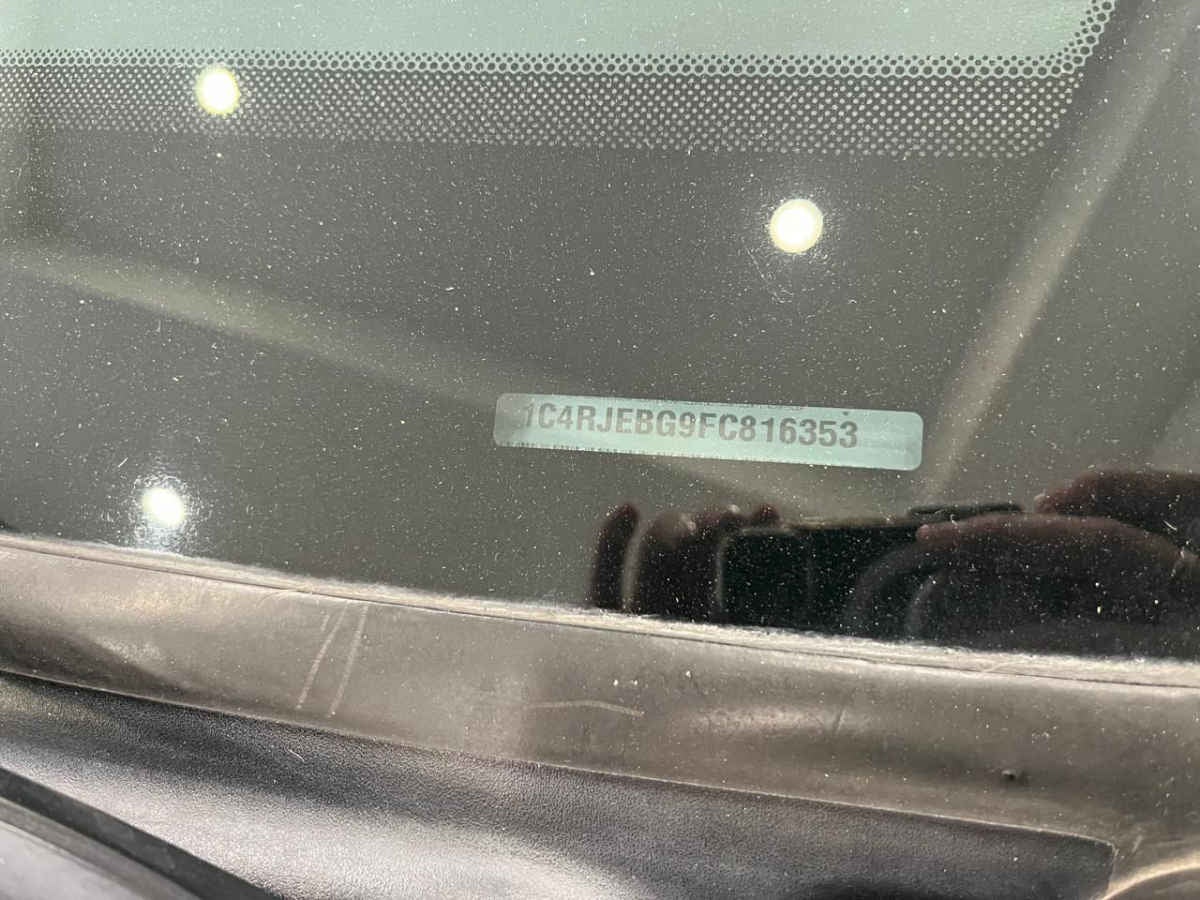 2015 Jeep Grand Cherokee 5p Limited Lujo 4x2 V6/3.6 Aut