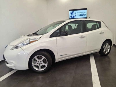 2017 Nissan LEAF 5p Electrico 24 kwh/90 kw