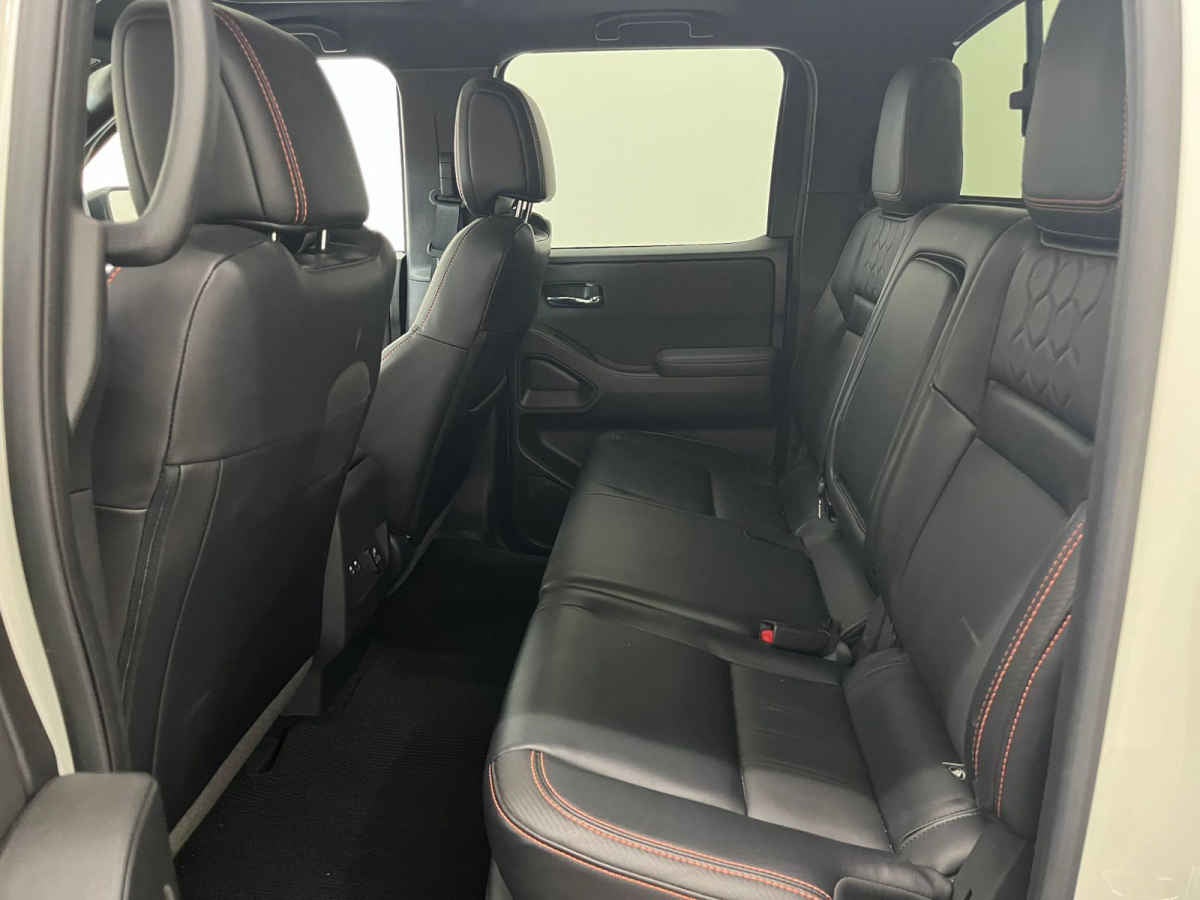 2024 Nissan Frontier 4p Pro-4X V6/3.8 Aut 4x4