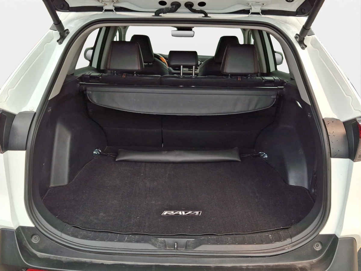 2024 Toyota RAV4 5p Adventure L4/2.5 Aut