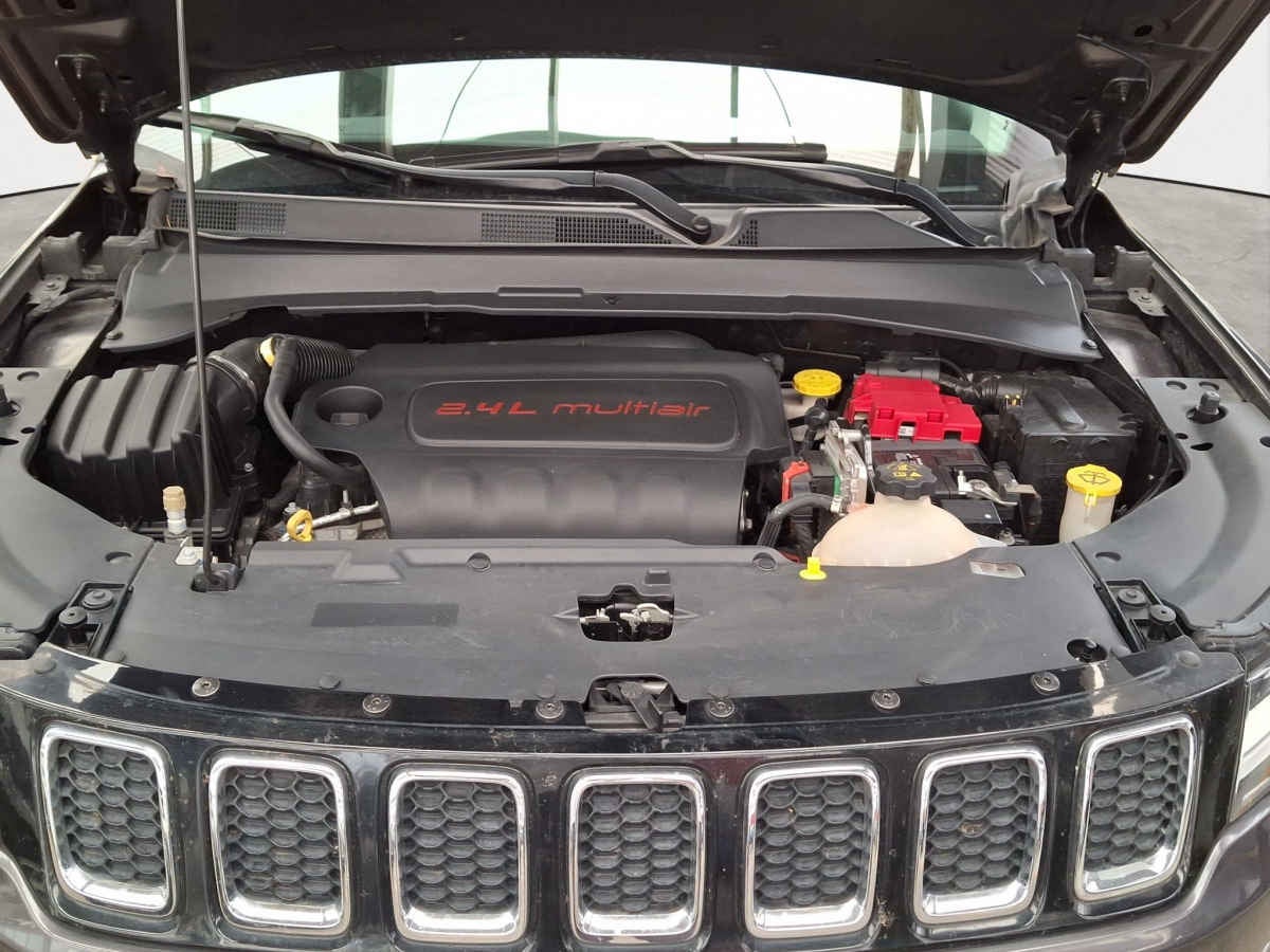 2020 Jeep Compass 5p Limited 4x2 L4/2.4 Aut