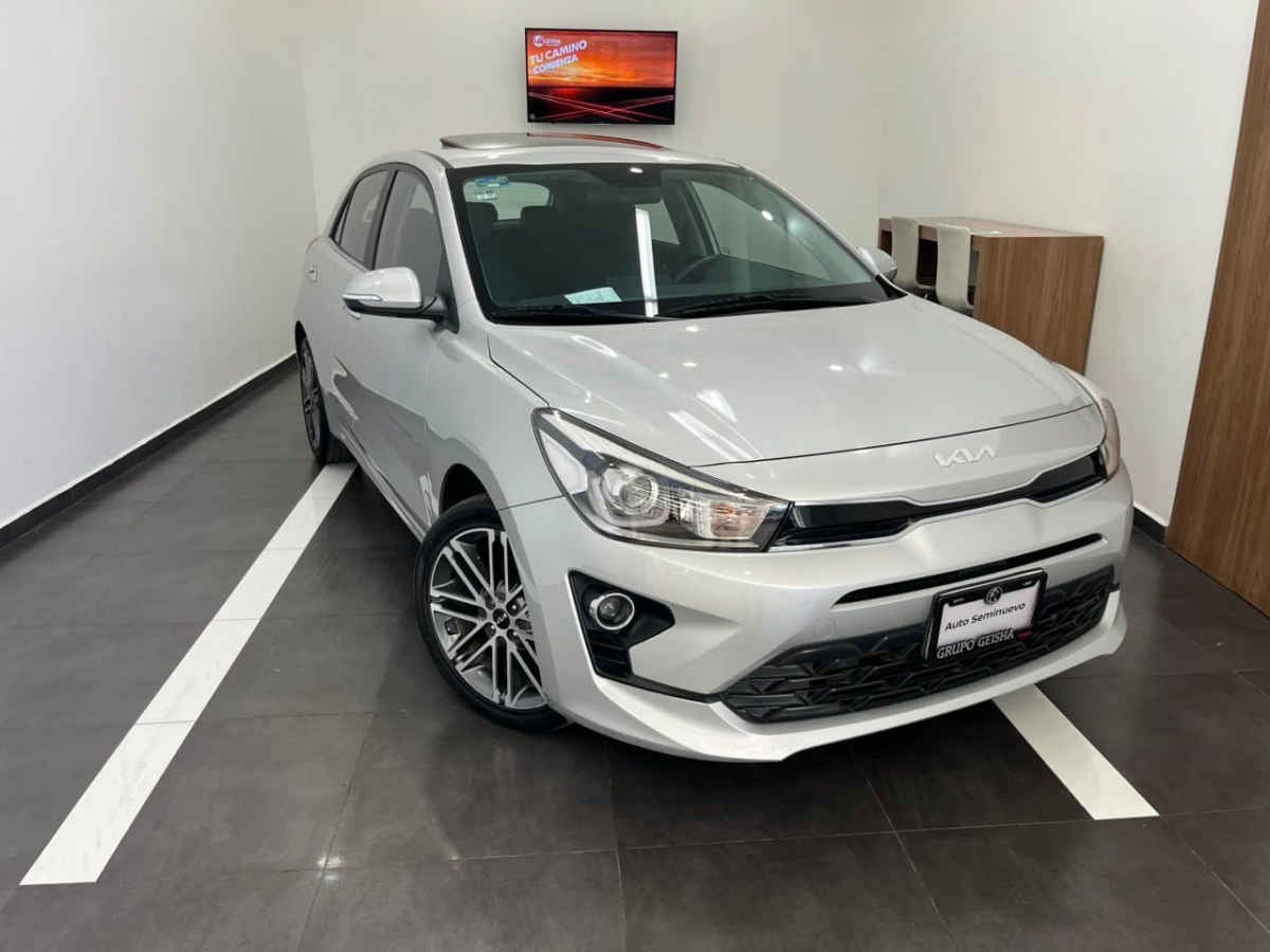 2023 Kia KIA RIO HB 5p EX L4/1.6 Pack Aut