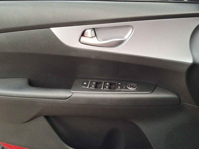 2023 Kia FORTE SEDAN 4p L L4/2.0 Man