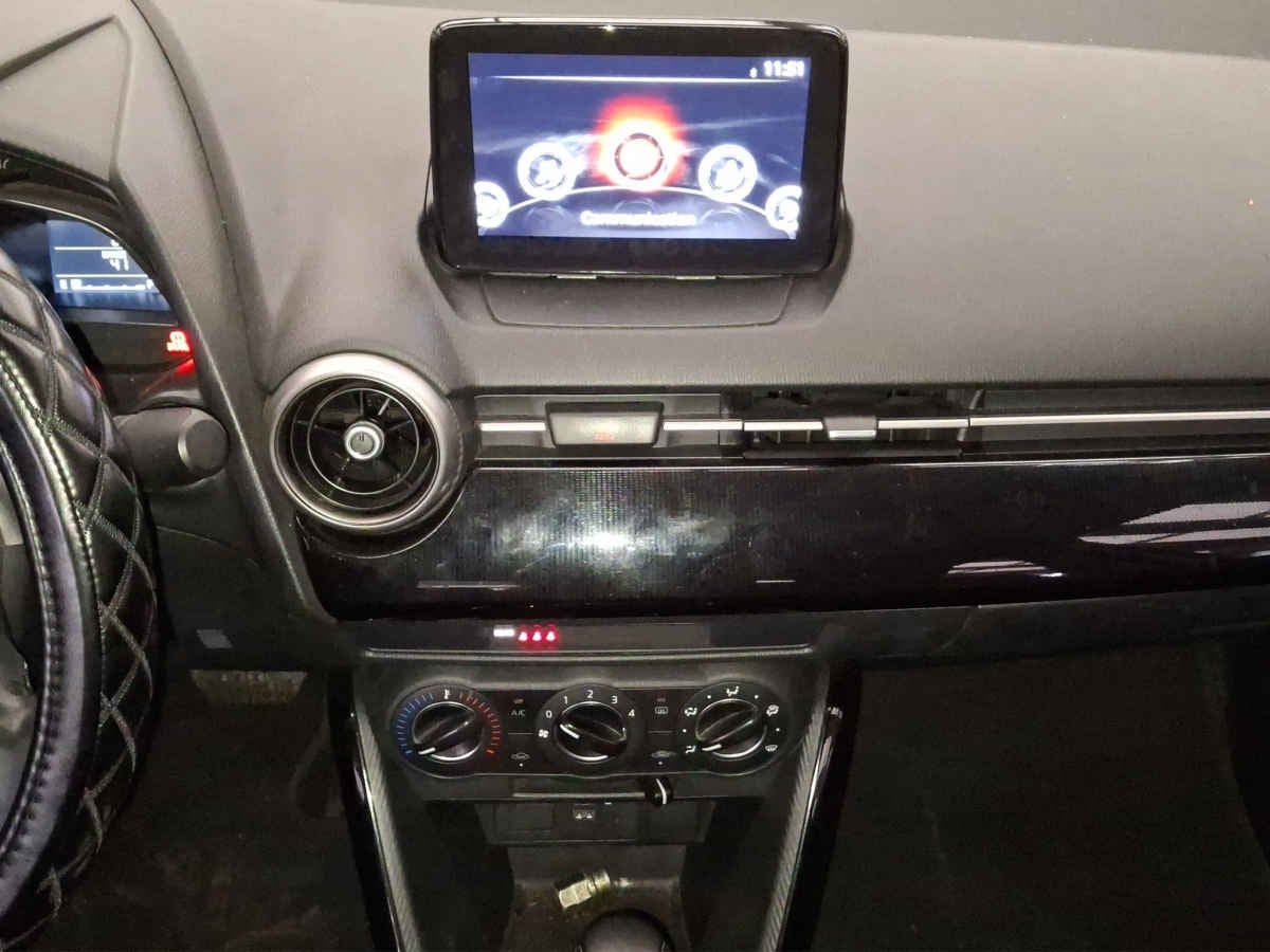 2023 Mazda Mazda 2 4p i Sport L4/1.5 Aut