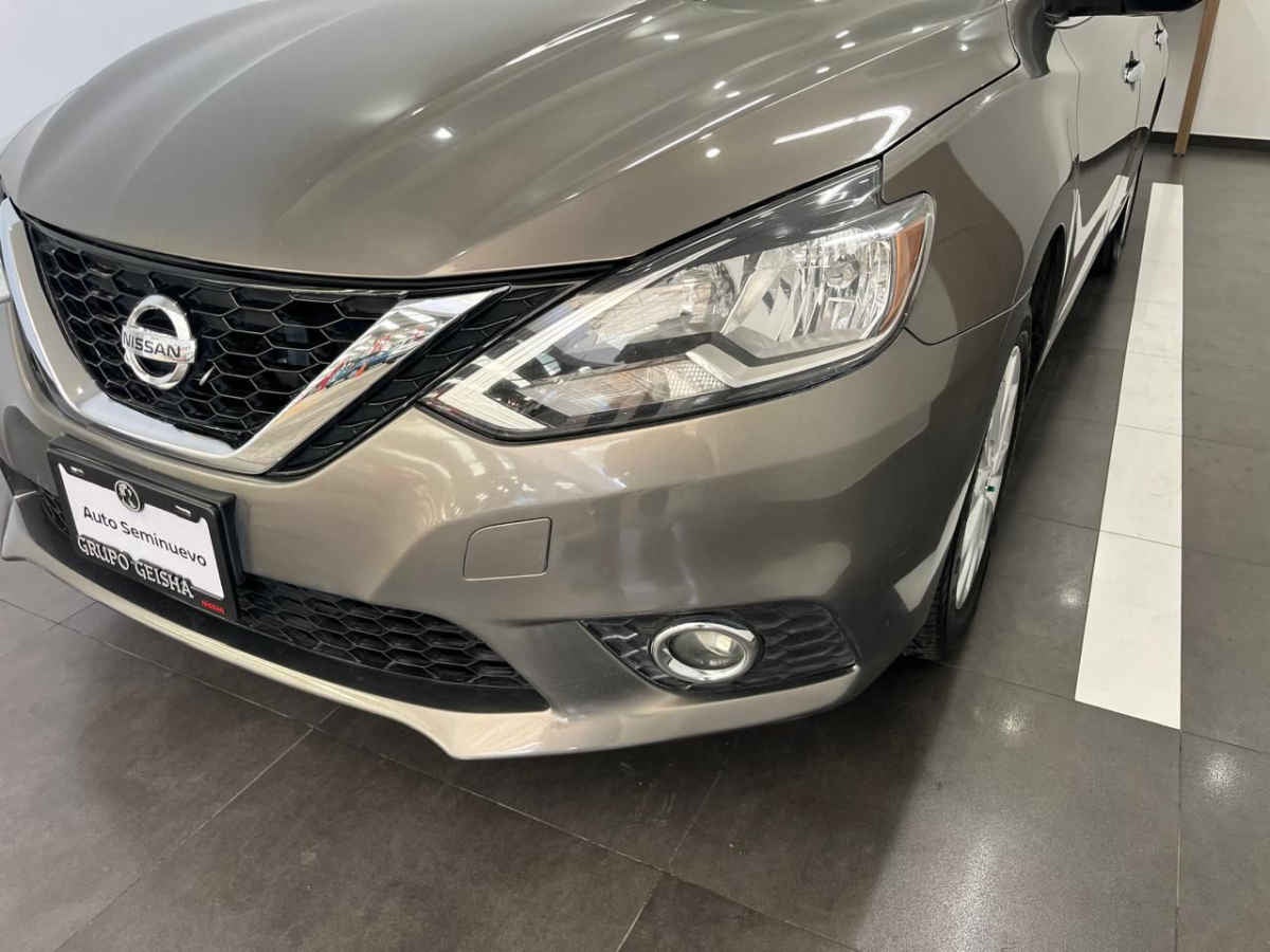 2017 Nissan Sentra 4p Advance L4/1.8 Aut