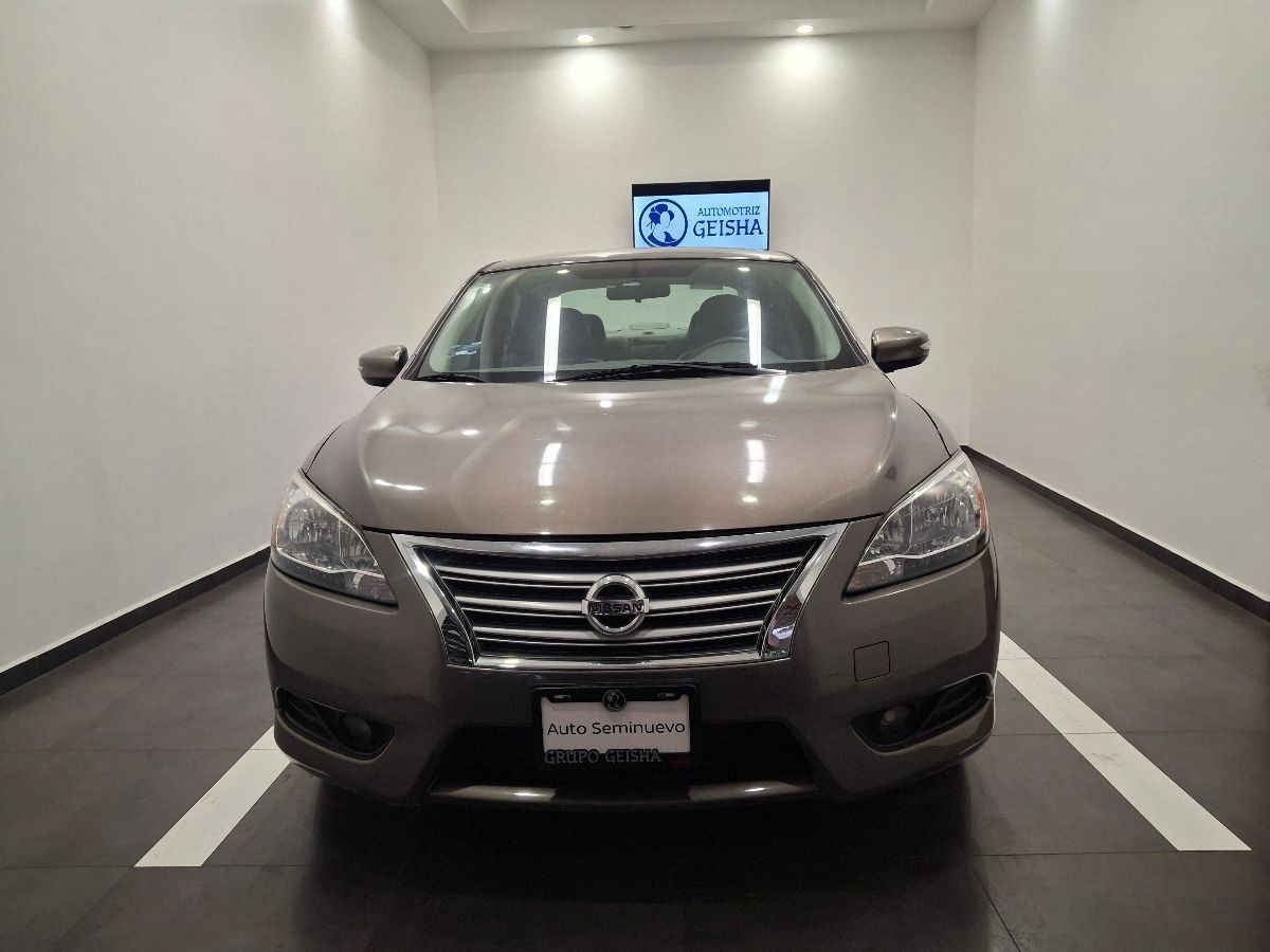 2015 Nissan Sentra 4p Exclusive L4/1.8 Aut Nave