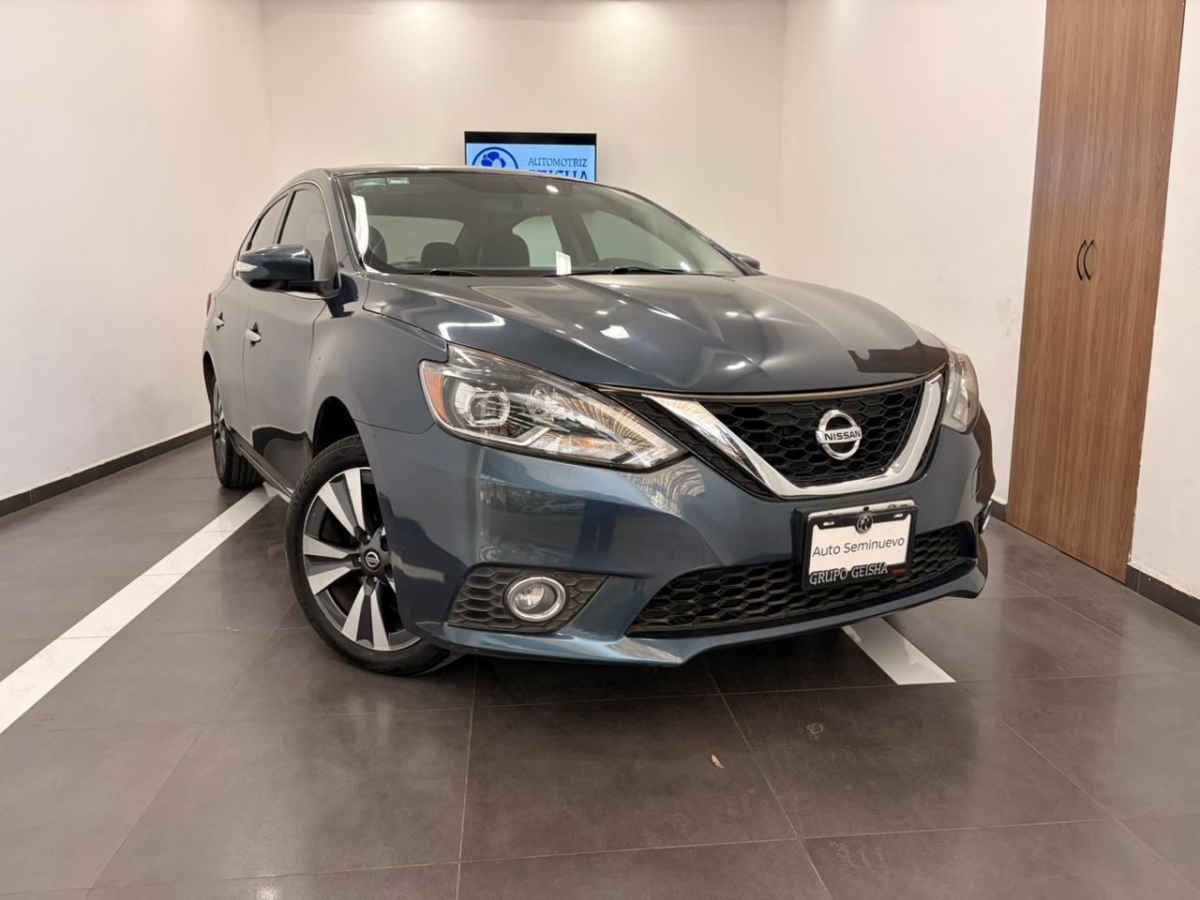 2017 Nissan Sentra 4p Exclusive L4/1.8 Aut Nave