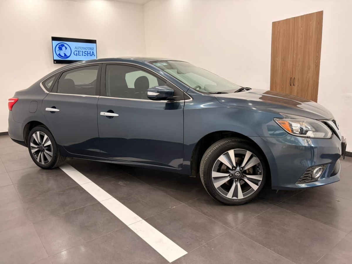 2017 Nissan Sentra 4p Exclusive L4/1.8 Aut Nave