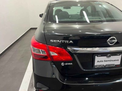 2017 Nissan Sentra 4p Exclusive L4/1.8 Aut Nave