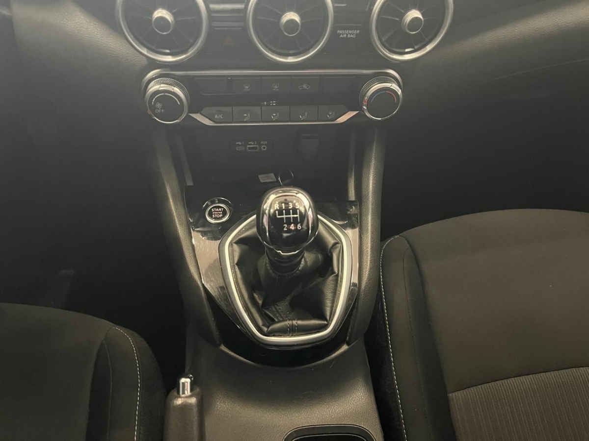 2023 Nissan Sentra 4p Advance L4/2.0 Man