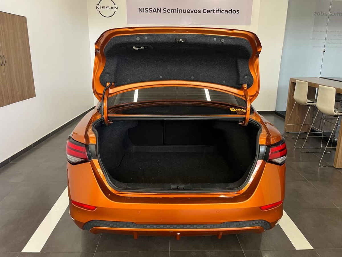 2023 Nissan Sentra 4p Advance L4/2.0 Man