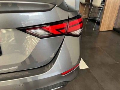 2023 Nissan Sentra 4p Advance L4/2.0 Man