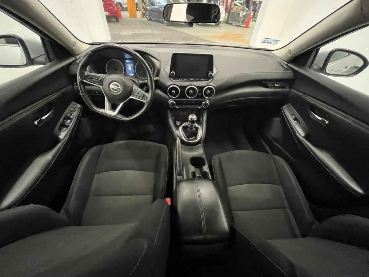 2023 Nissan Sentra 4p Advance L4/2.0 Man