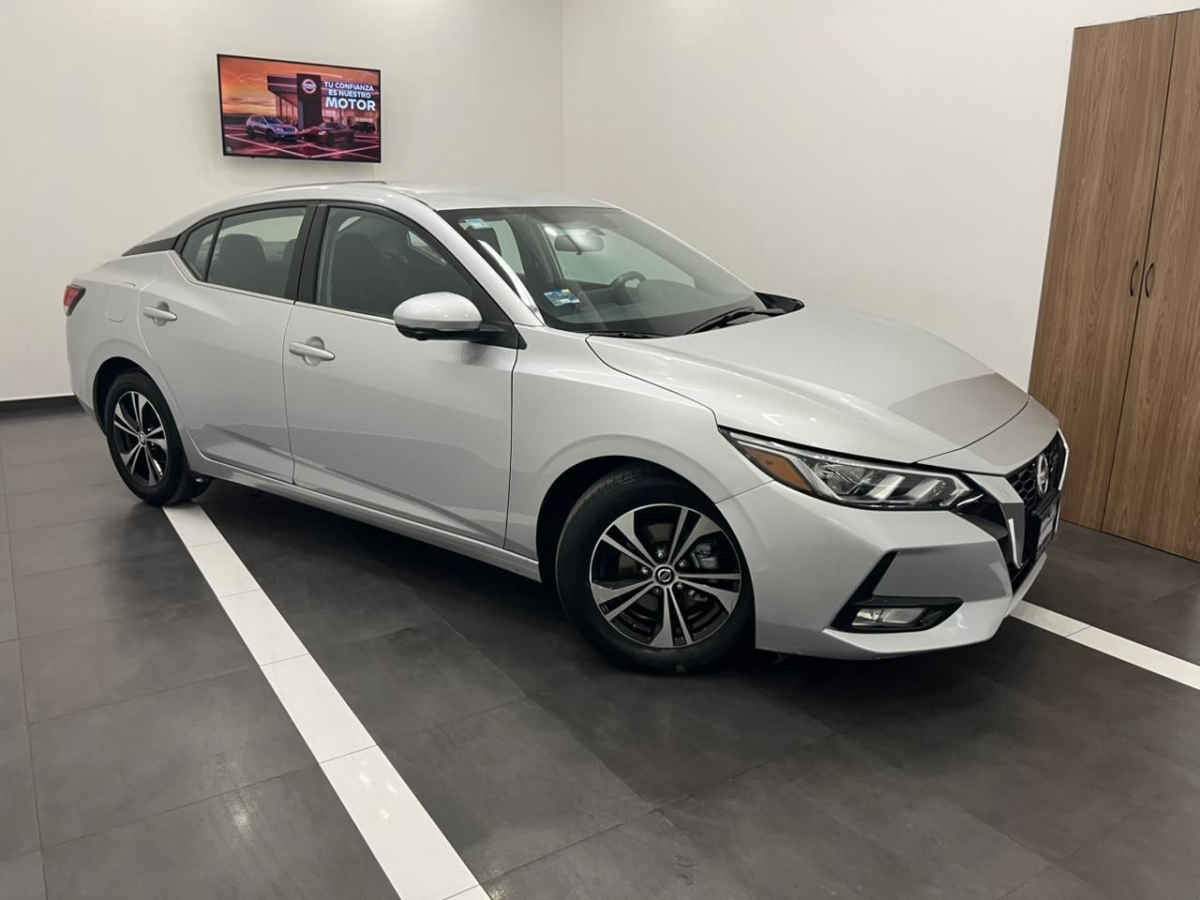 2023 Nissan Sentra 4p Advance L4/2.0 Man