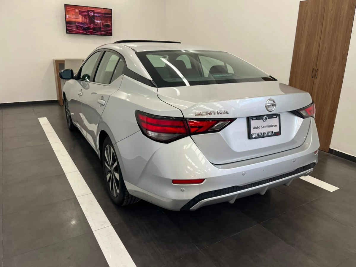 2020 Nissan Sentra 4p Exclusive L4/2.0 Aut