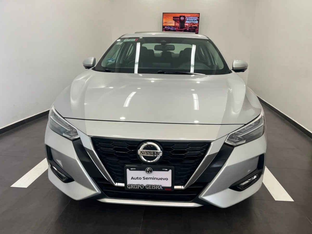 2020 Nissan Sentra 4p Exclusive L4/2.0 Aut
