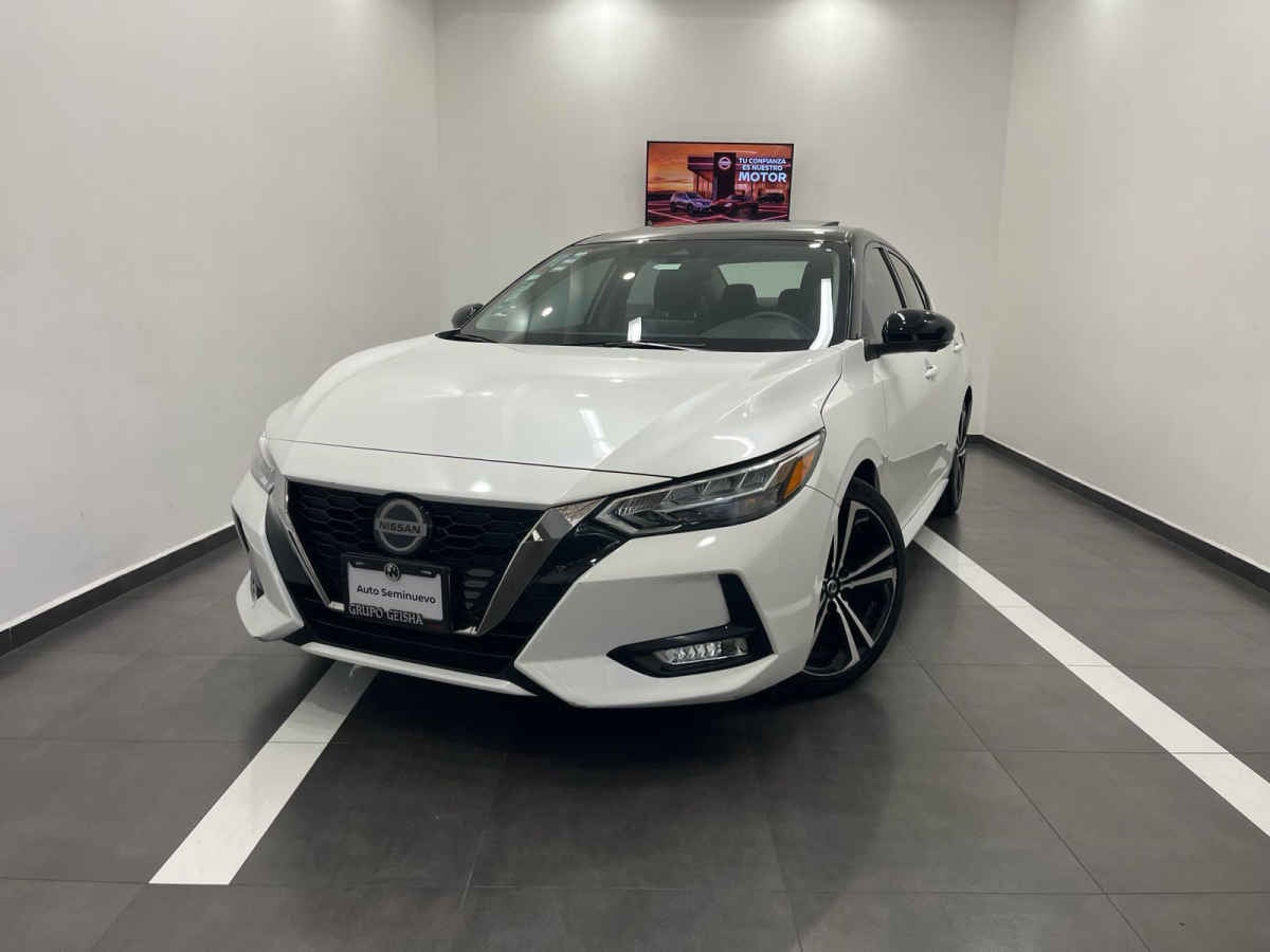 2020 Nissan Sentra 4p SR L4/2.0/T Man
