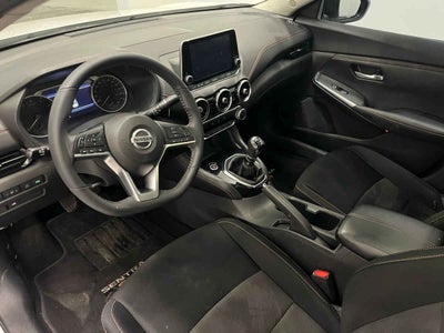 2020 Nissan Sentra 4p SR L4/2.0/T Man