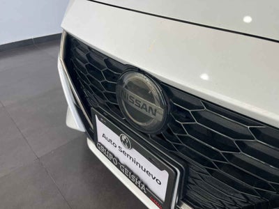 2023 Nissan Sentra 4p SR Platinum L4/2.0 Aut