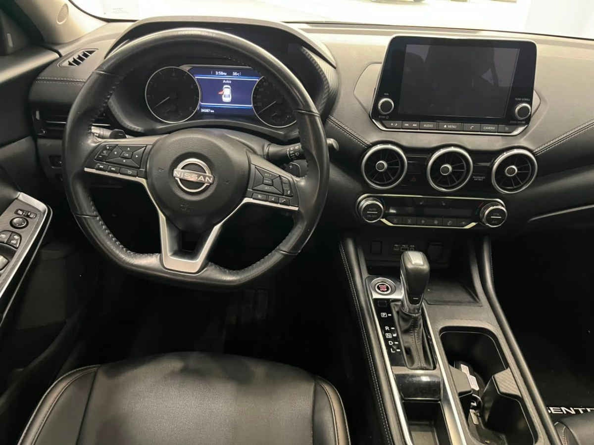 2024 Nissan Sentra 4p SR Platinum Bi-tono L4/2.0 Aut