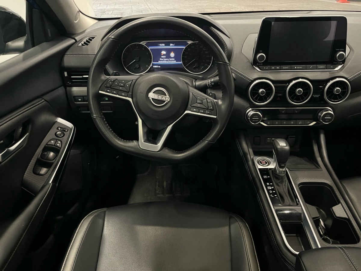 2024 Nissan Sentra 4p SR Platinum Bi-tono L4/2.0 Aut