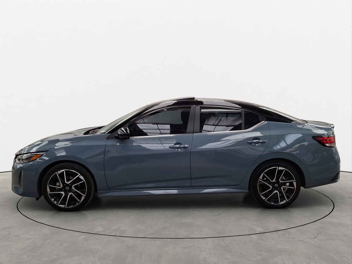 2025 Nissan Sentra 4p SR L4/2.0 Aut