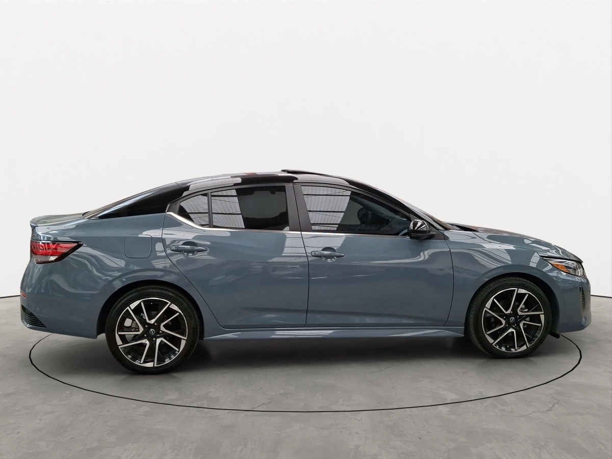 2025 Nissan Sentra 4p SR L4/2.0 Aut