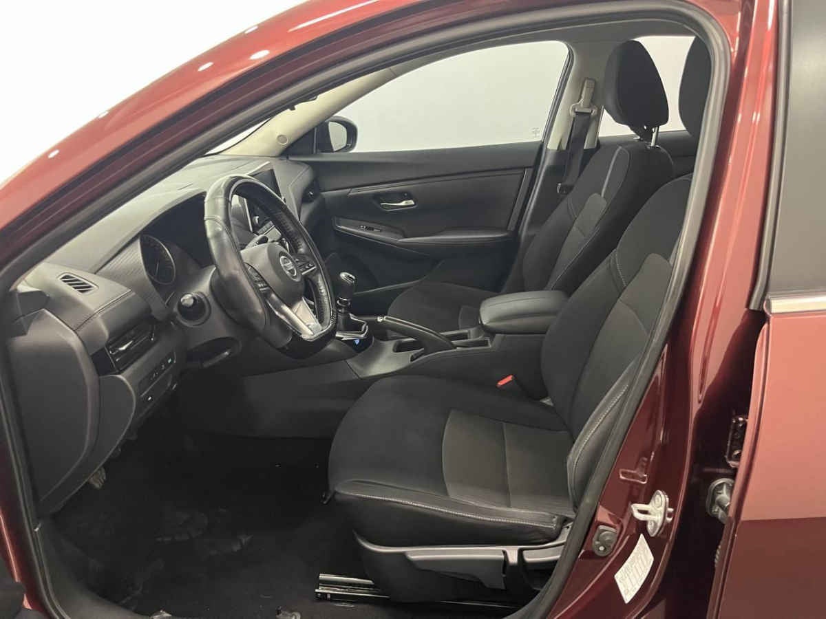 2023 Nissan Sentra 4p Advance L4/2.0 Man