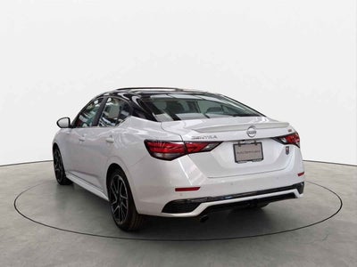 2024 Nissan Sentra 4p SR Platinum Bi-tono L4/2.0 Aut