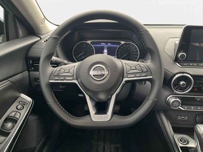 2025 Nissan Sentra 4p SR Platinum Bi-tono L4/2.0 Aut