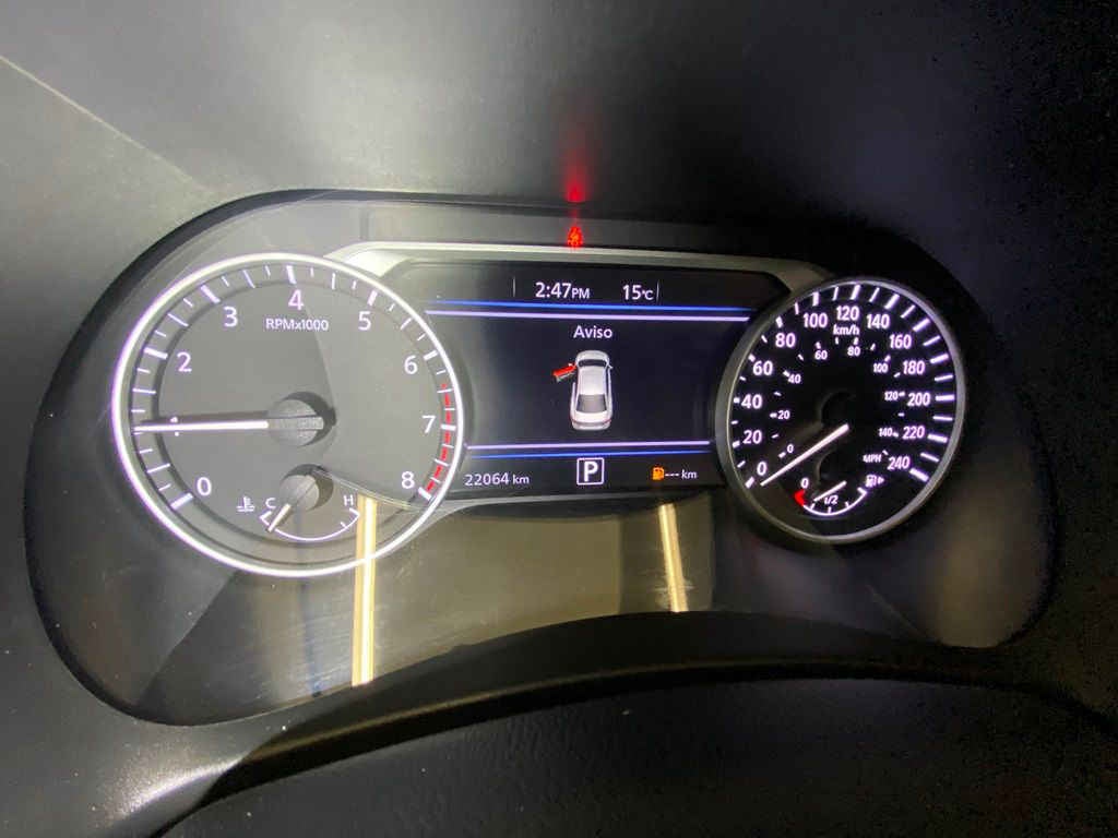 2023 Nissan Sentra 4p SR L4/2.0 Aut