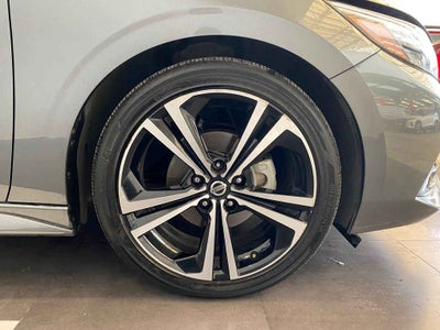 2023 Nissan Sentra 4p SR L4/2.0 Aut