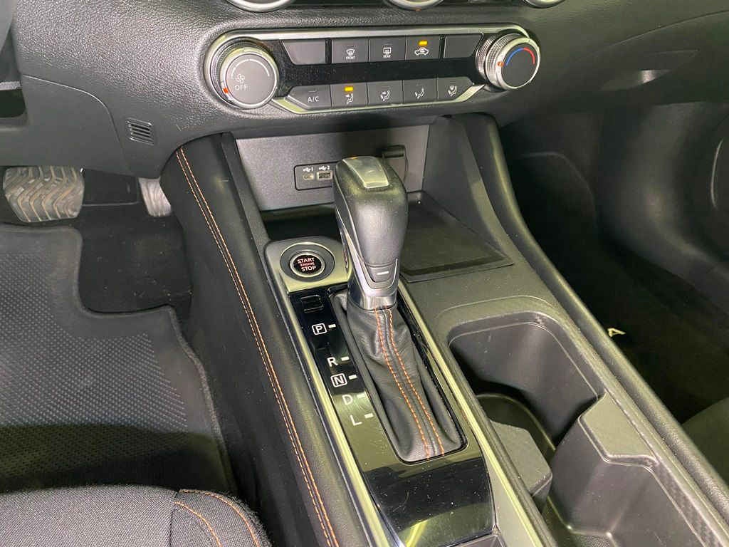 2023 Nissan Sentra 4p SR L4/2.0 Aut