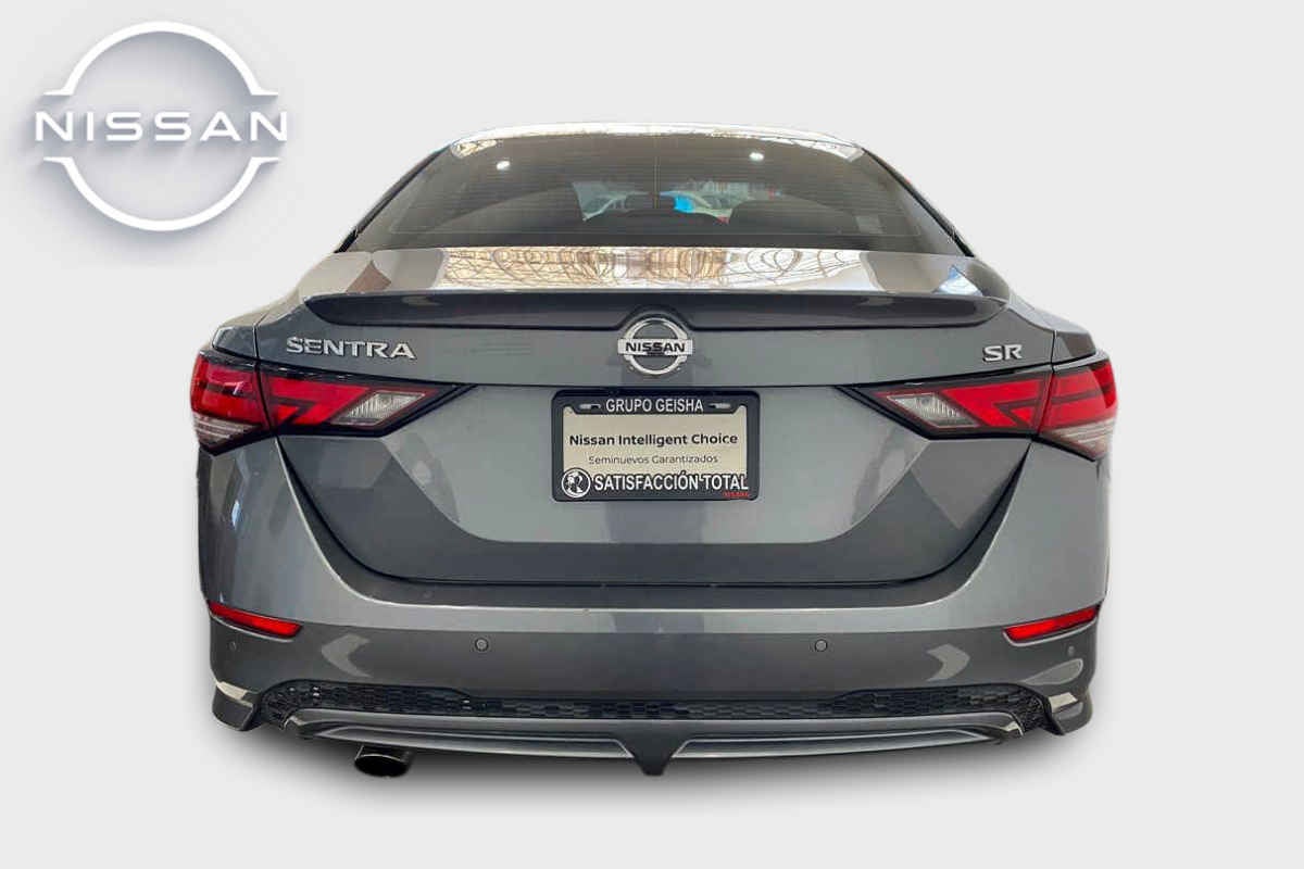 2023 Nissan Sentra 4p SR L4/2.0 Aut