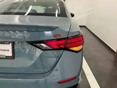 2024 Nissan Sentra 4p SR L4/2.0 Aut