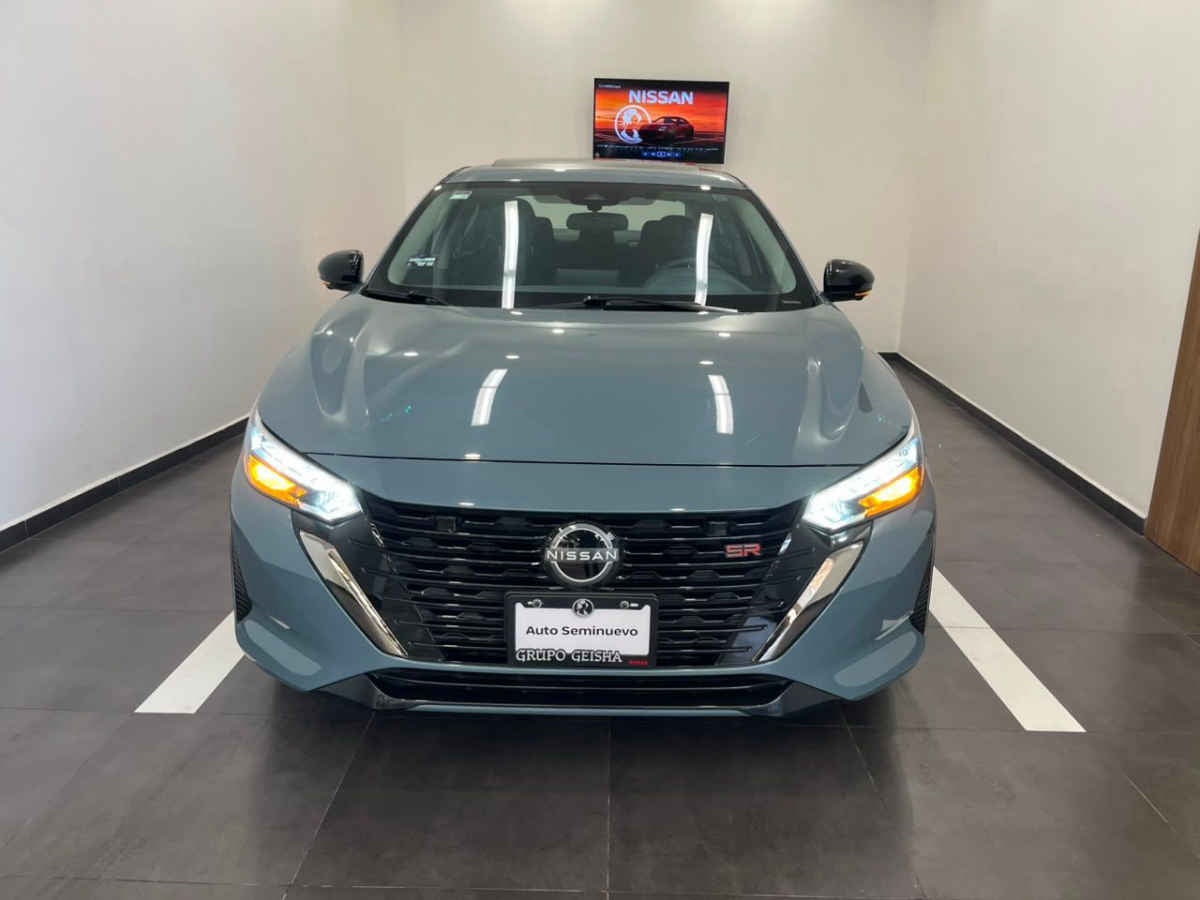 2024 Nissan Sentra 4p SR L4/2.0 Aut