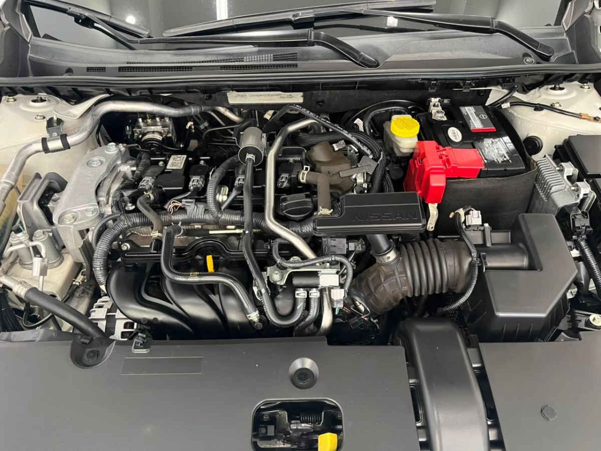 2022 Nissan Sentra 4p SR L4/2.0 Aut
