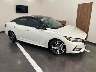 2022 Nissan Sentra 4p SR L4/2.0 Aut