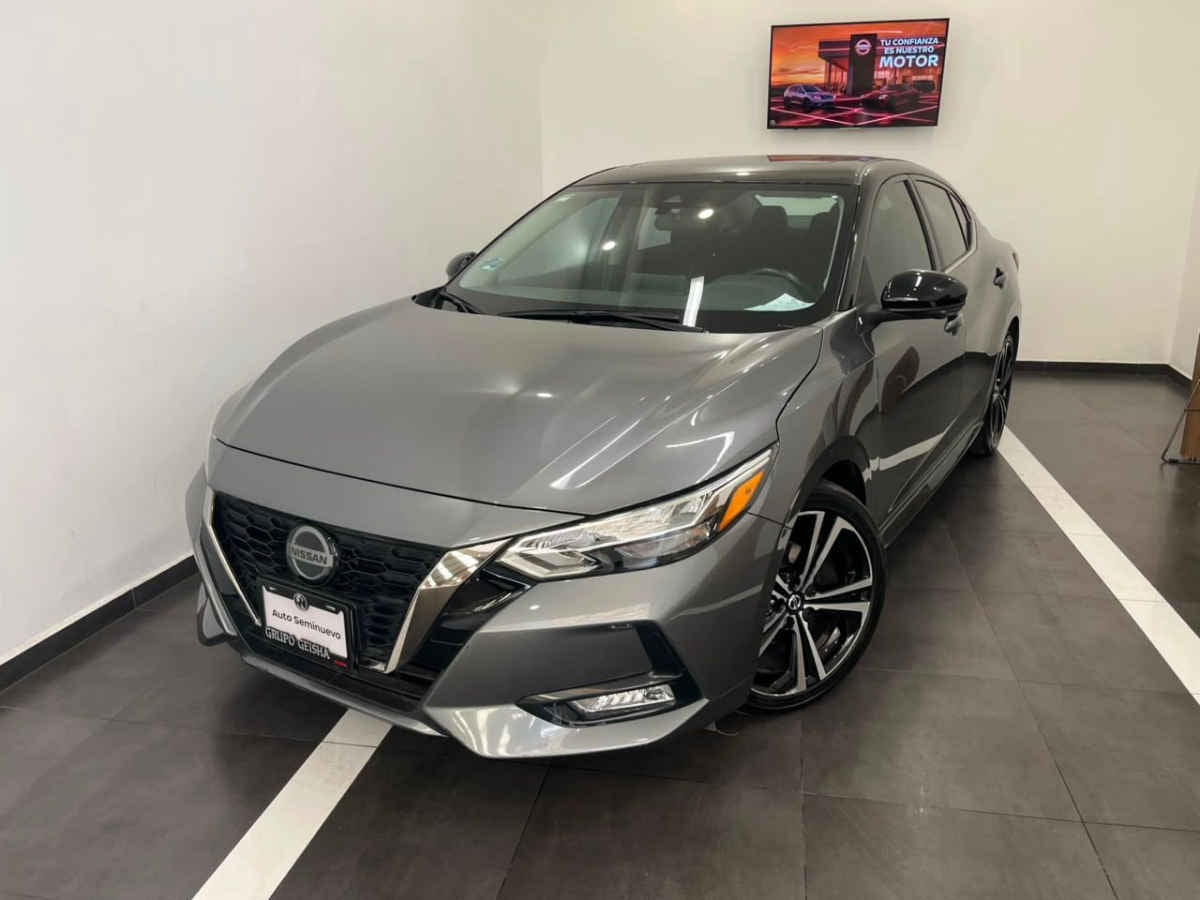 2023 Nissan Sentra 4p SR L4/2.0 Aut
