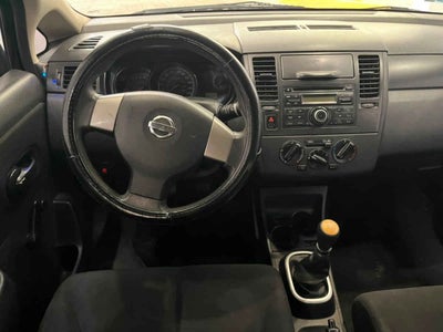 2016 Nissan Tiida 4p Sedán Sense L4/1.8 Man