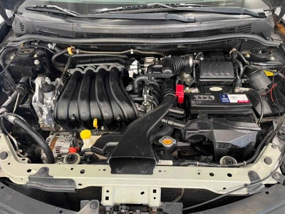 2016 Nissan Tiida 4p Sedán Sense L4/1.8 Man