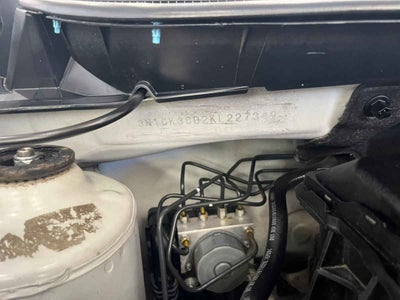 2019 Nissan March 5p Sense L4/1.6 Man