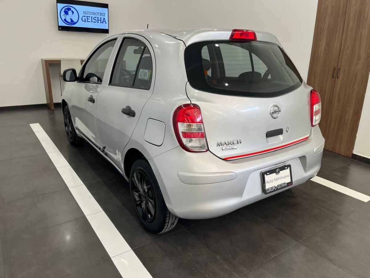 2020 Nissan March 5p Active L4/1.6 Man ABS