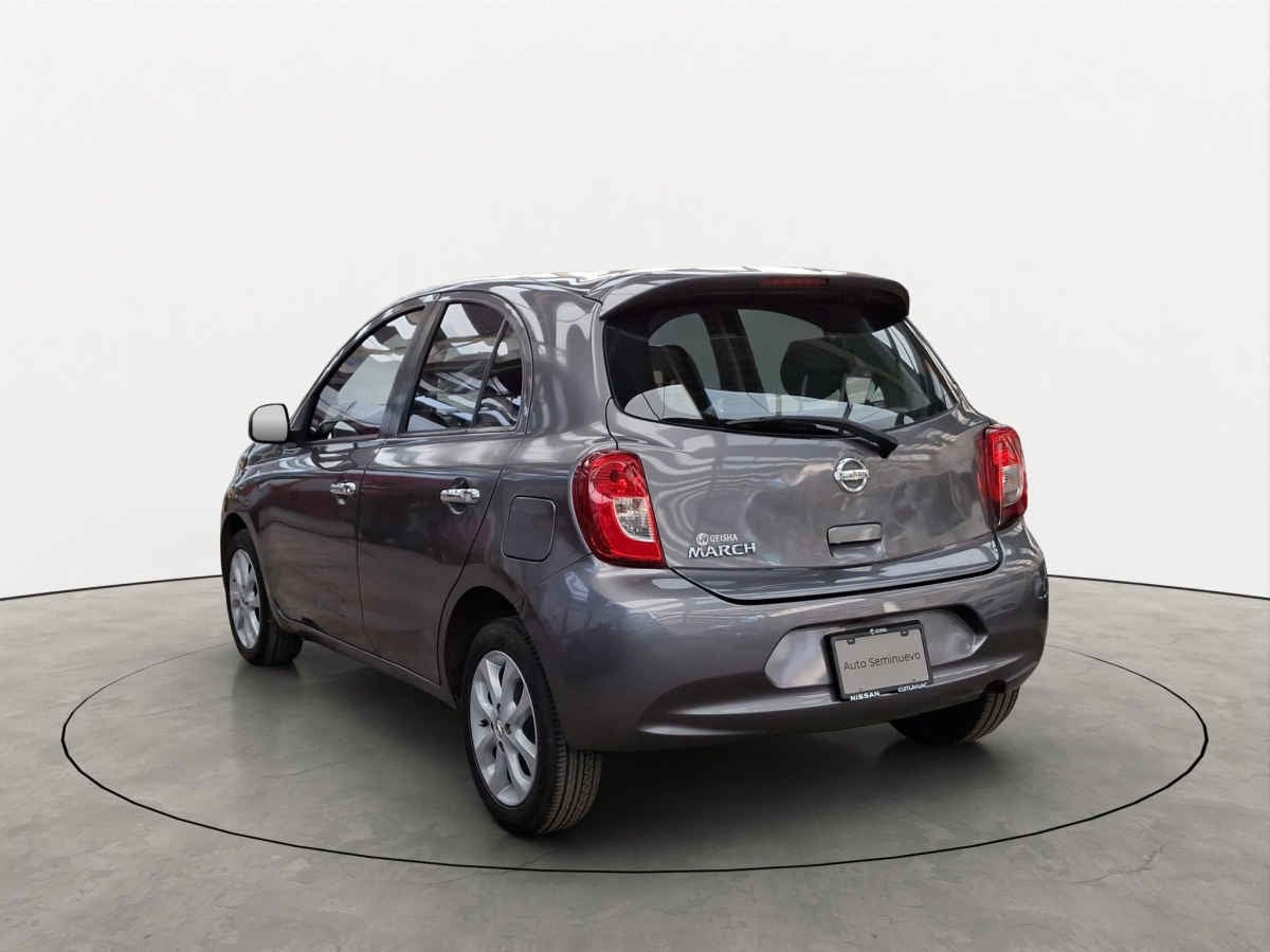 2019 Nissan March 5p Advance L4/1.6 Aut