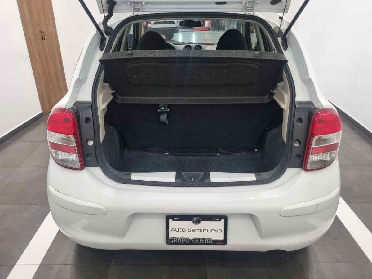 2020 Nissan March 5p Active L4/1.6 Man A/A