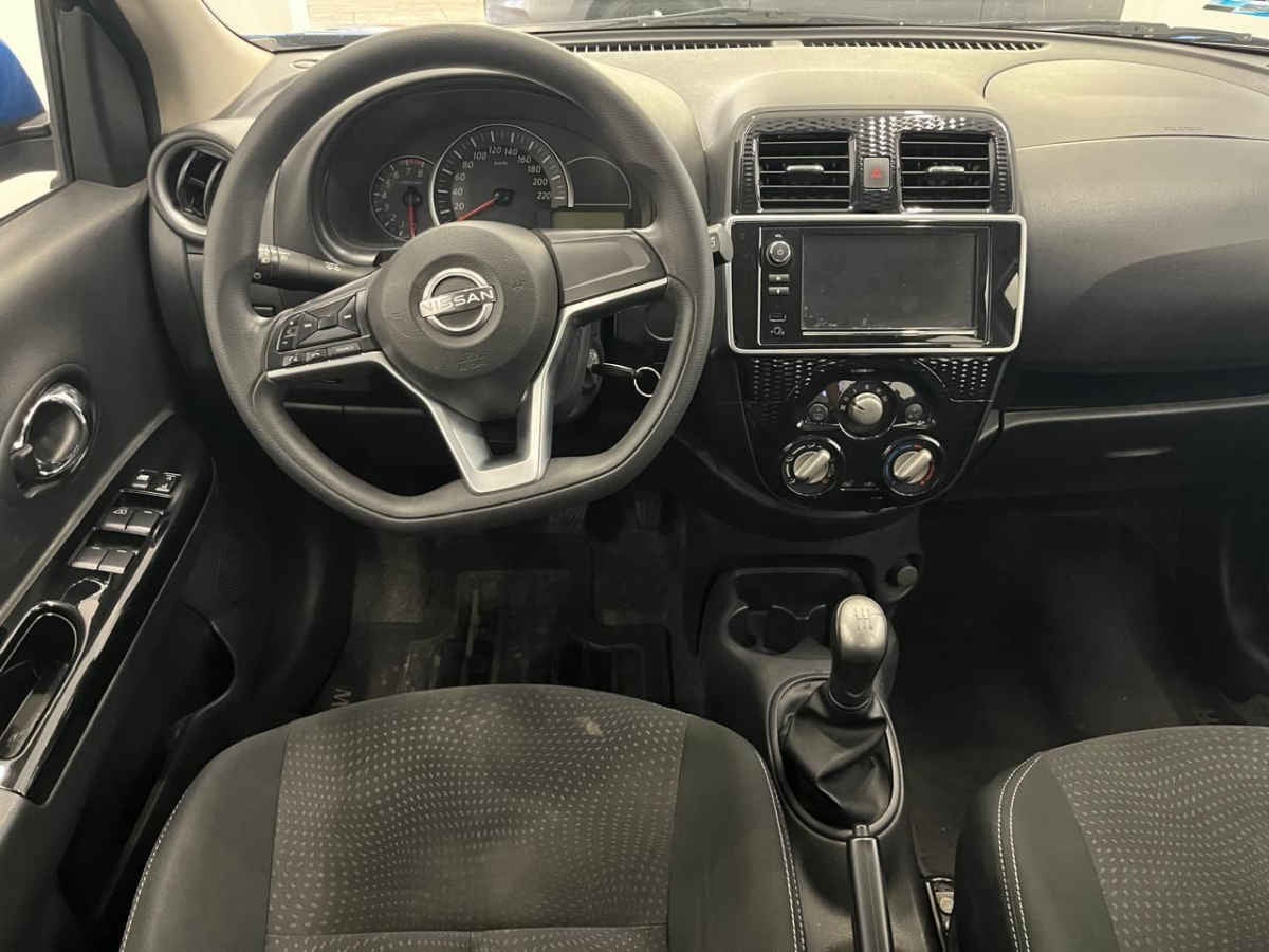 2022 Nissan March 5p Advance L4/1.6 Man