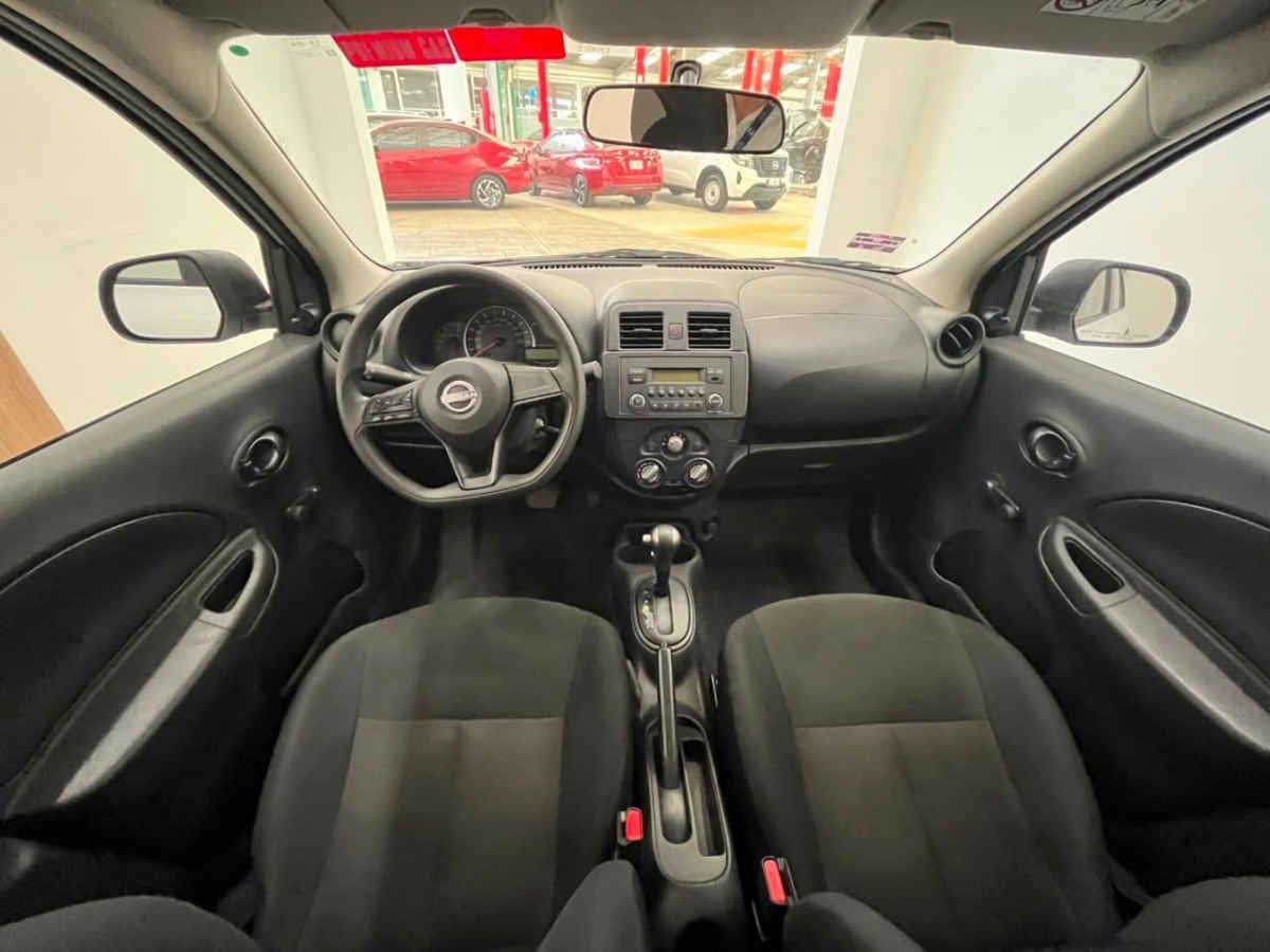 2025 Nissan March 5p Sense L4/1.6 Aut